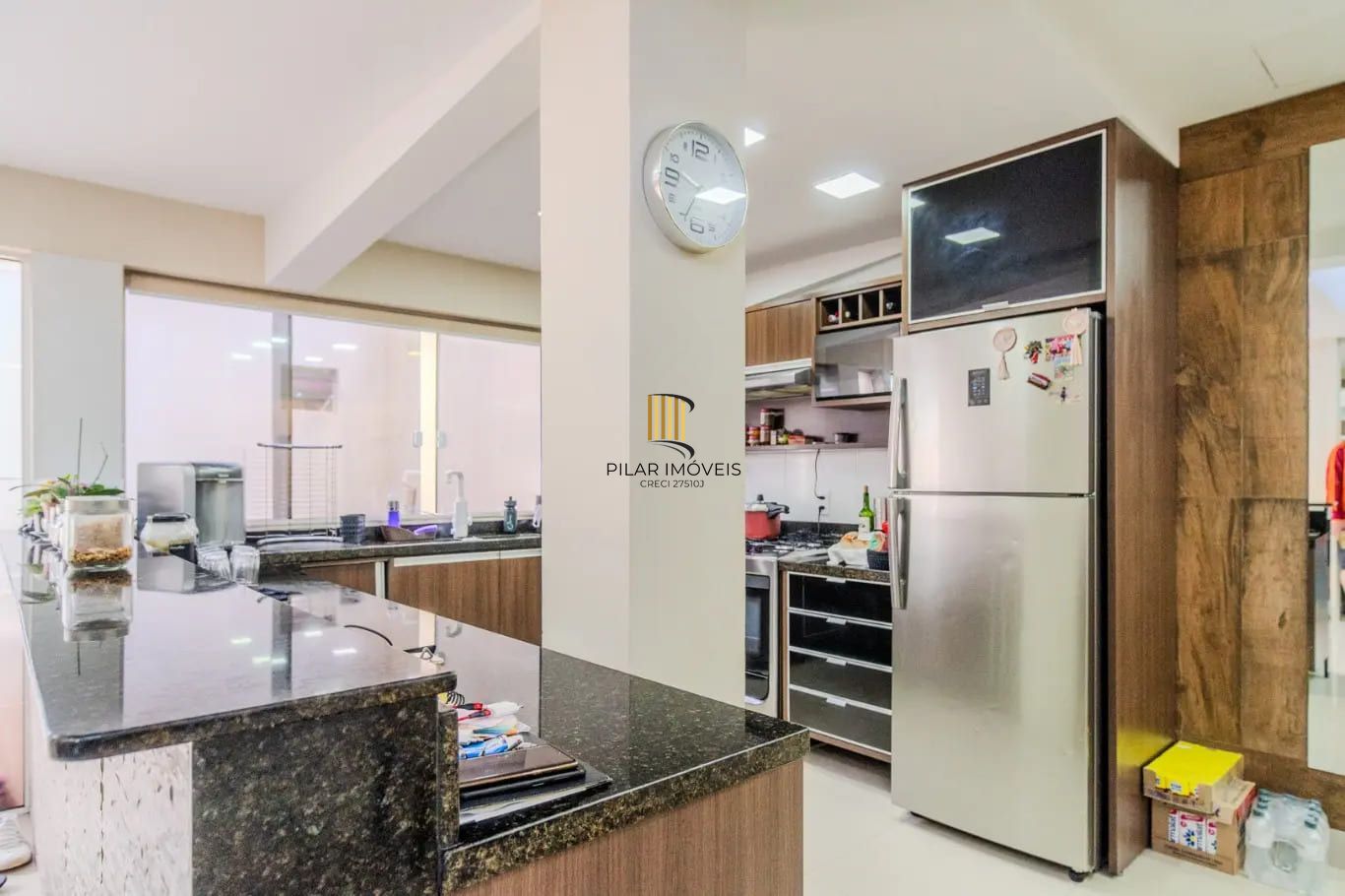 Casa de 3 dormitórios à venda em Santa Tereza, Porto Alegre.