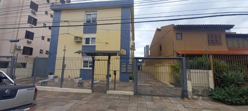 Apartamento de 3 dormitórios no bairro Jardim Botânico