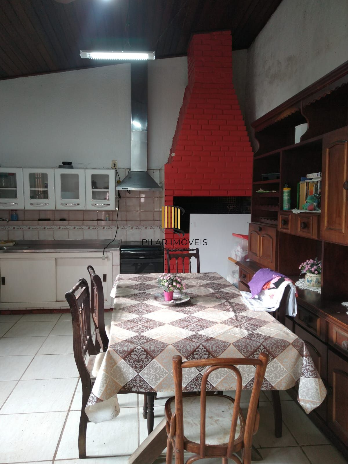 Casa 4 dormitórios no bairro Santa Tereza
