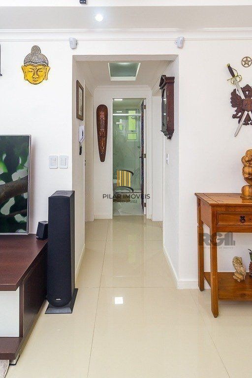 Apartamento 40m² - 1 dormitório, 1 vaga no bairro Menino Deus