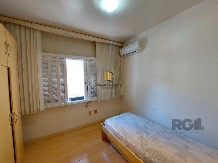 Apartamento com 2 quartos com suite e  1 vaga na Felix da Cunha em Porto Alegre