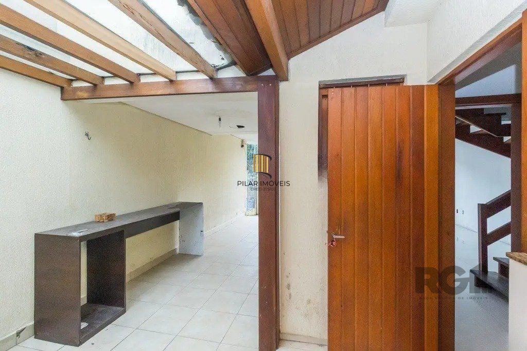 Casa com 3 dormitórios no bairro Jardim Itu