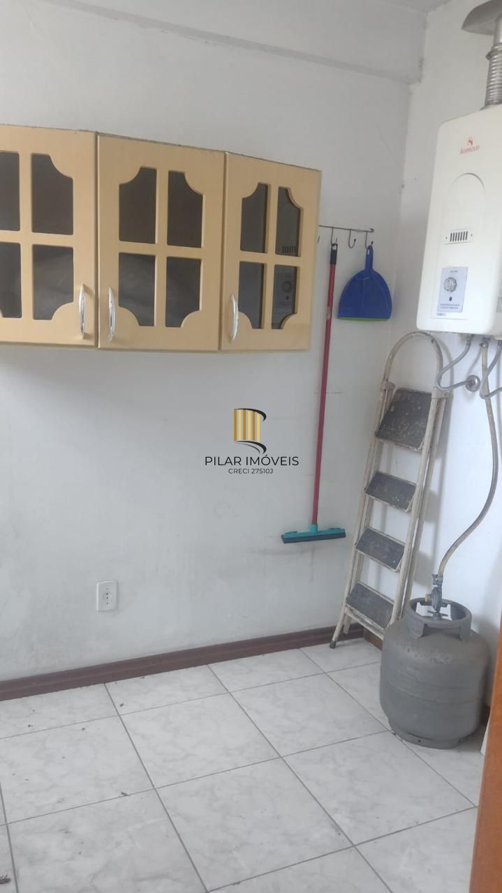 Apartamento 76,48m²  2 dormitórios no Menino Deus