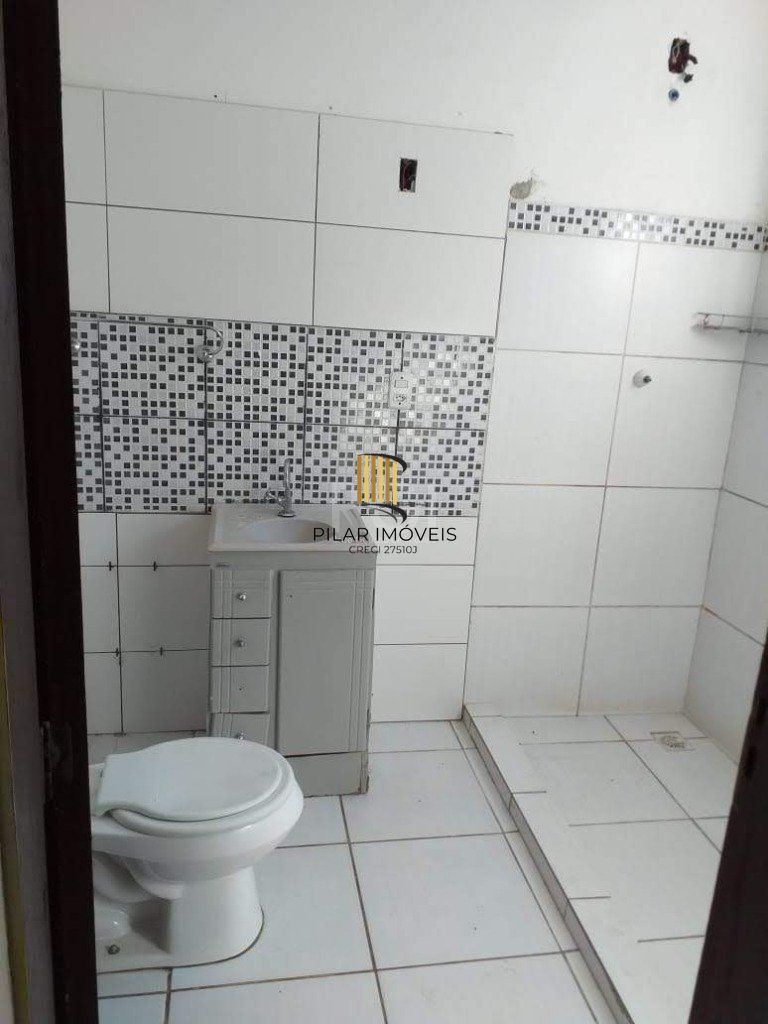 Casa para Venda - 200m², 6 dormitórios, 4 vagas - Tristeza