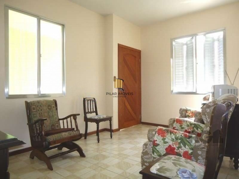 Casa 3 dormitórios no bairro Partenon