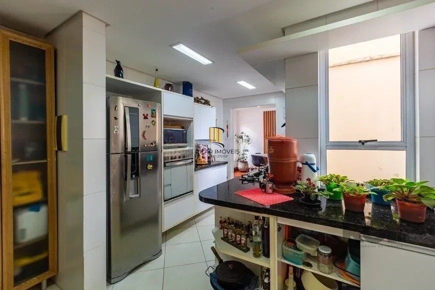 Cobertura 125m² - 3 dormitórios, 2 vagas no bairro Petrópolis