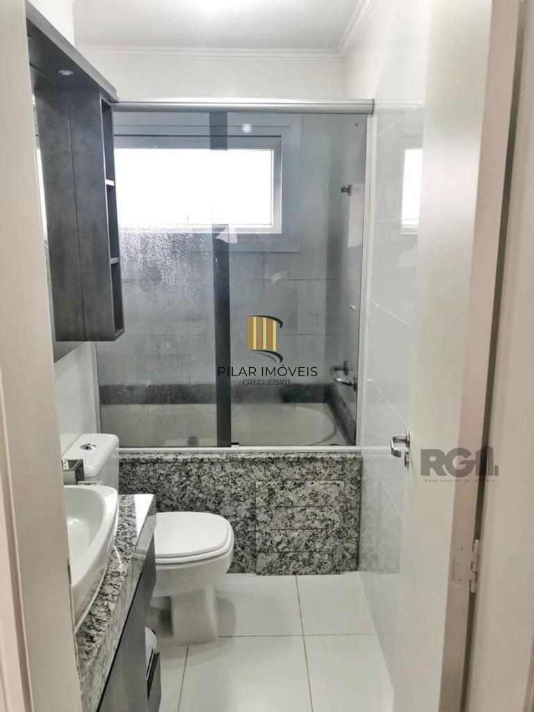 Casa em condomínio 114m² - 3 dormitórios, 1 suíte e 2 vagas no bairro Sarandi