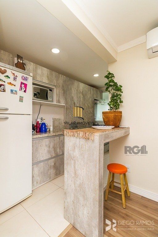 Apartamento à venda com 3 quartos 74 m²  Avalia imóvel no negócio Alto Padrão Rua Casemiro de Abreu, Moinhos de vento, Porto Alegre