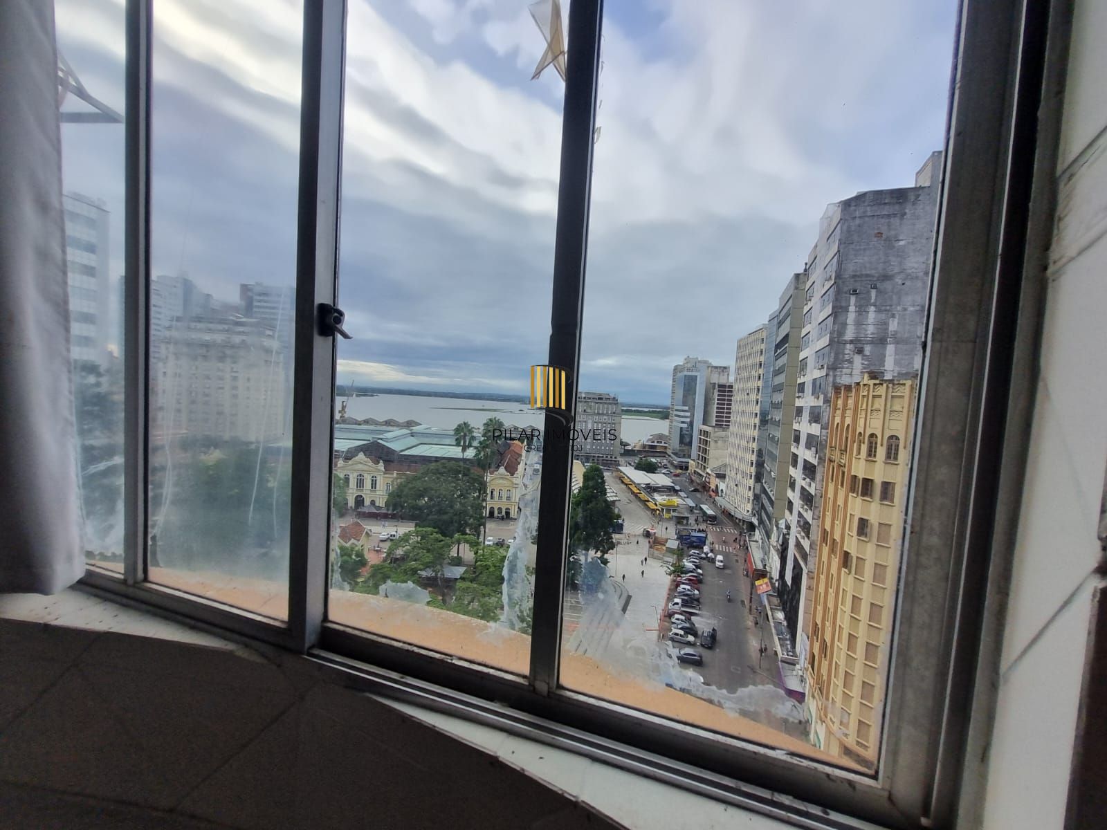 Conjunto Comercial 6 dormitórios no bairro Centro Histórico