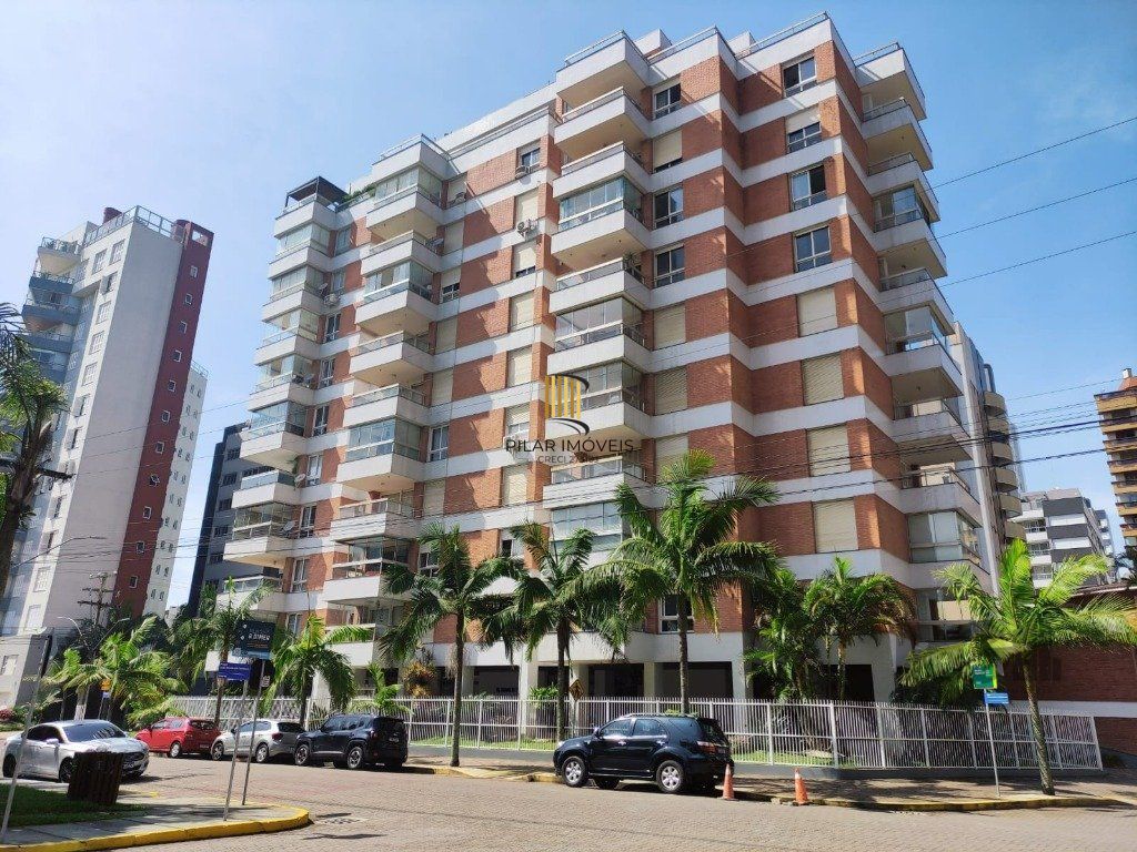 Apartamento 3 dormitórios no bairro Centro