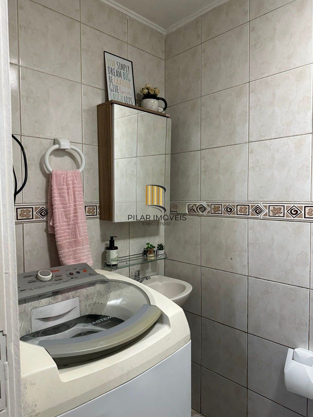 Apartamento de 1 dormitório à venda em Jardim Europa, Porto Alegre.