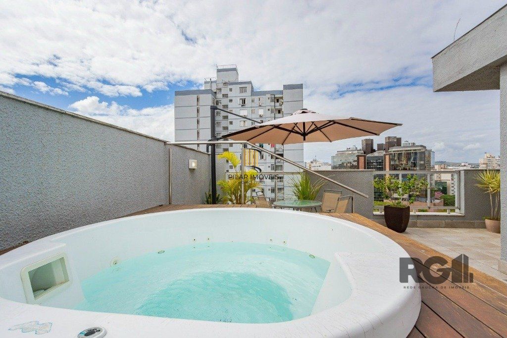 Cobertura para Venda - 191.89m², 3 dormitórios, sendo 1 suites, 1 vaga - Centro Histórico