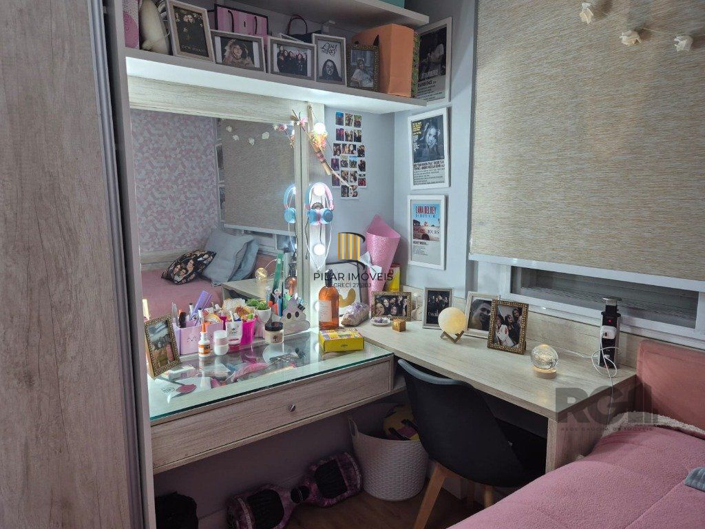 Apartamento 03 dormitorios com suite em Porto Alegre=RS