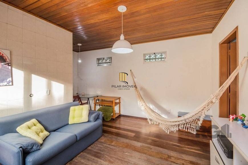 Casa 279m² - 4 dormitórios, 3 vagas no bairro Santa Tereza
