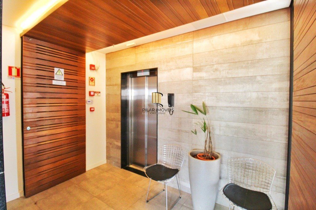 Apartamento para Venda - 49.58m², 2 dormitórios, 1 vaga - Teresópolis