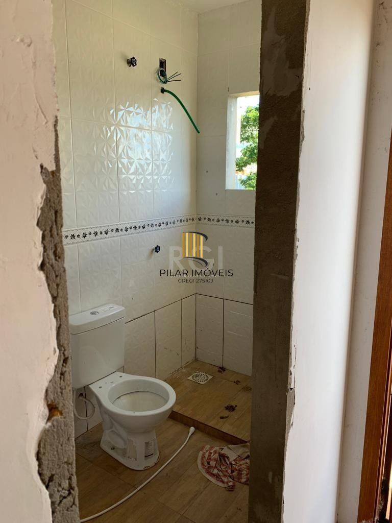 Casa para Venda - 23m², 3 dormitórios, sendo 1 suites, 1 vaga - Medianeira