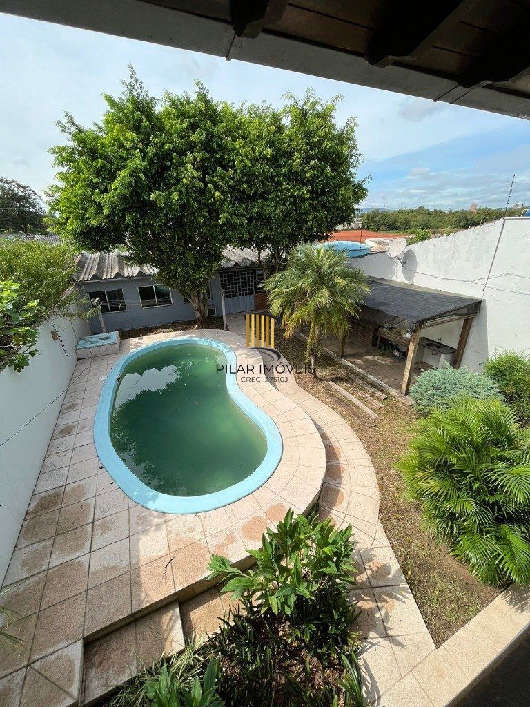 Casa de 262m², bairro Anchieta