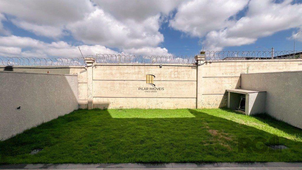 Casa Condomínio com 3 dormitórios no bairro Central Park em Cachoeirinha