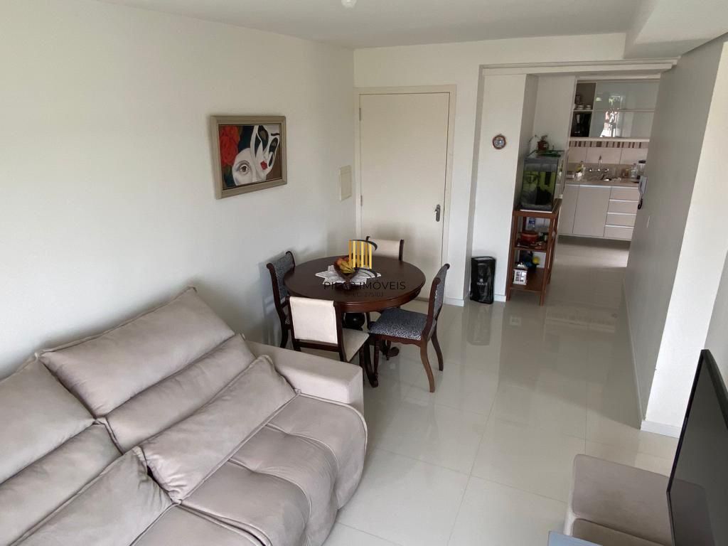 Apartamento de 02 dormitorios com 1 vaga na zona sul de Porto Alegre.