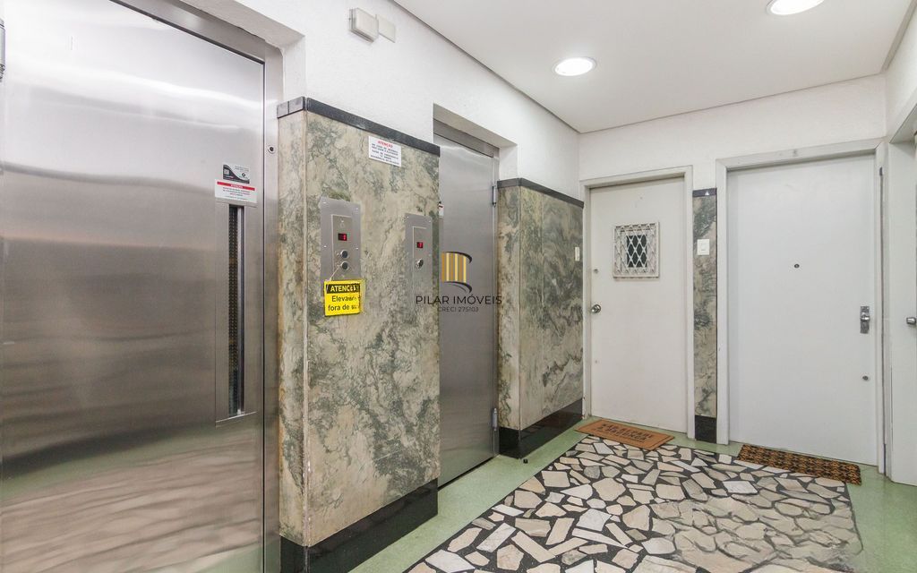 Apartamento 2 dorms à venda Rua General Vitorino, Centro Histórico - Porto Alegre