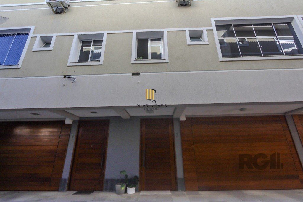 Casa de Condomínio 3 dormitórios no bairro Vila Ipiranga