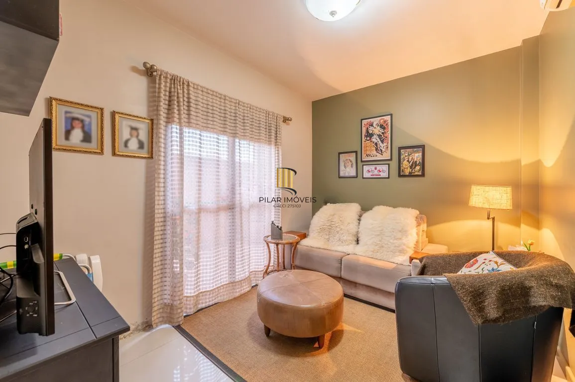 Apartamento de 4 dormitorios á Venda no Passo da Areia - Porto Alegre