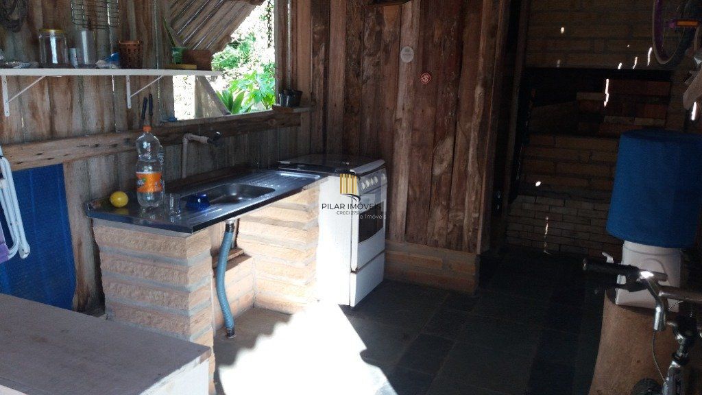 Casa para Venda - 220m², 2 dormitórios, sendo 1 suites, 4 vagas - Belém Novo