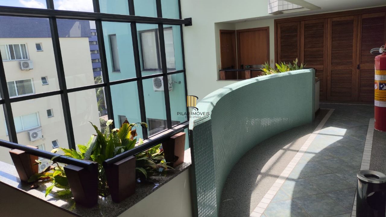 Sala Comercial com vaga coberta no Bairro Menino Deus Porto Alegre