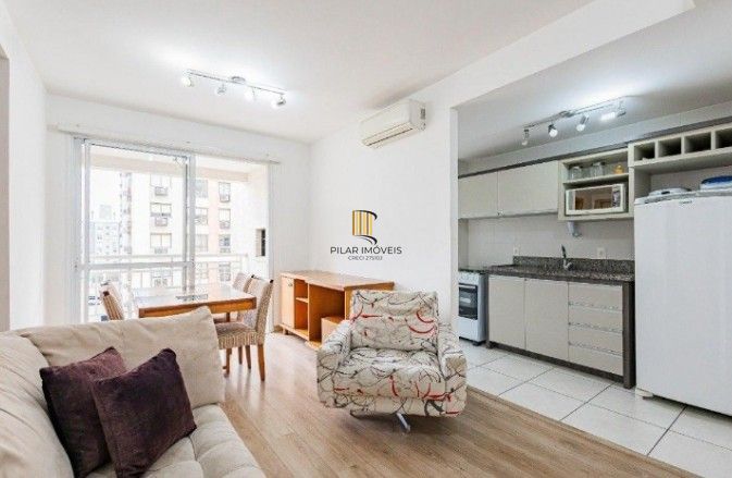 Apartamento 2 dormitórios com 1 suíte no bairro Passo D'areia em Porto Alegre.