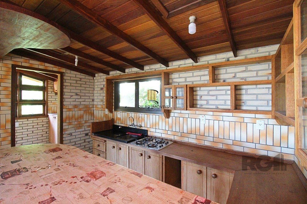 Casa 3 dormitórios no bairro Teresópolis
