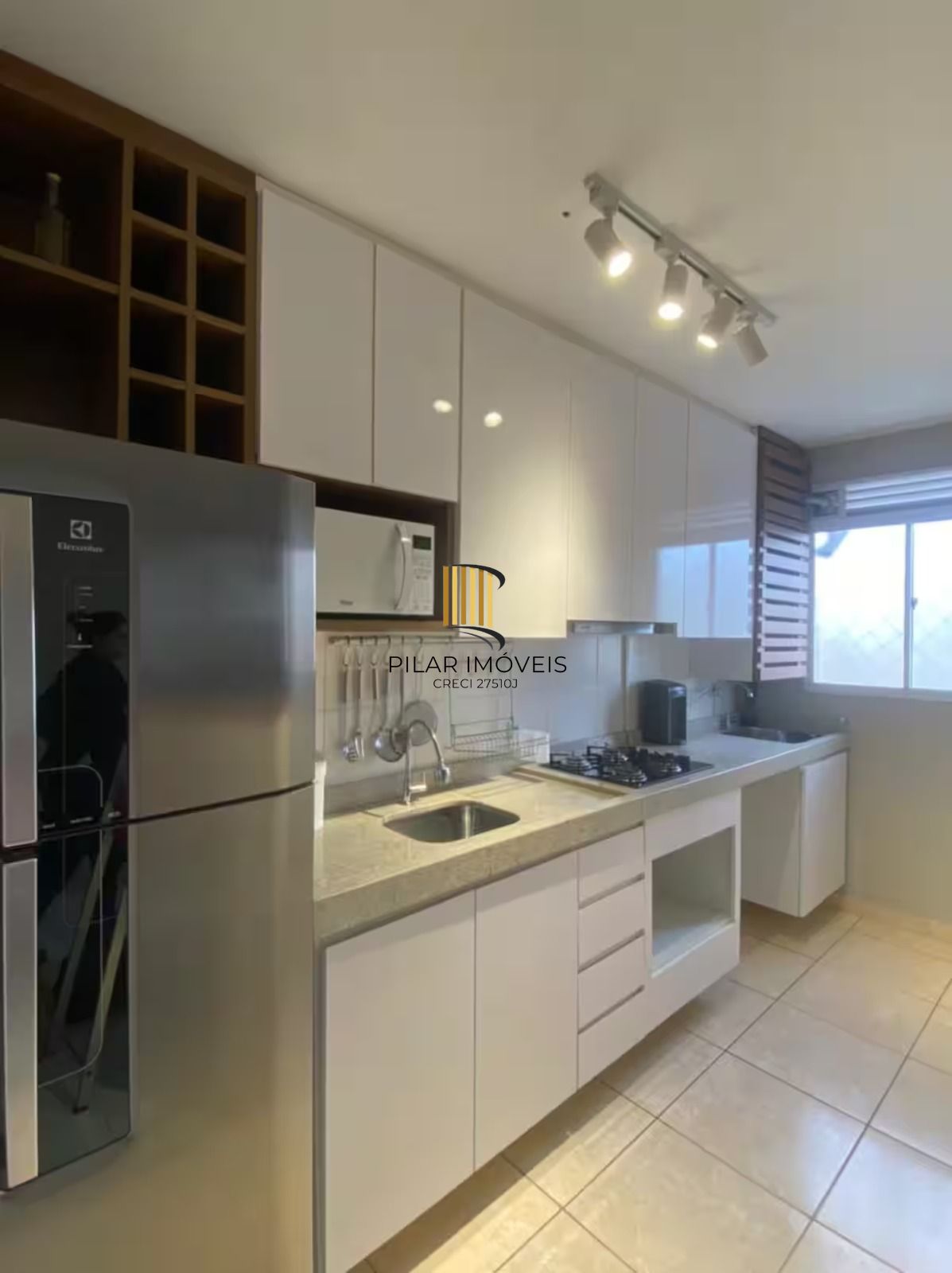 Apartamento 2 dormitórios no bairro Humaitá