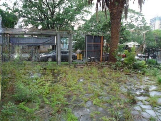 Casa à venda 350 m²  Rua Lagoinha, Petrópolis, Porto Alegre