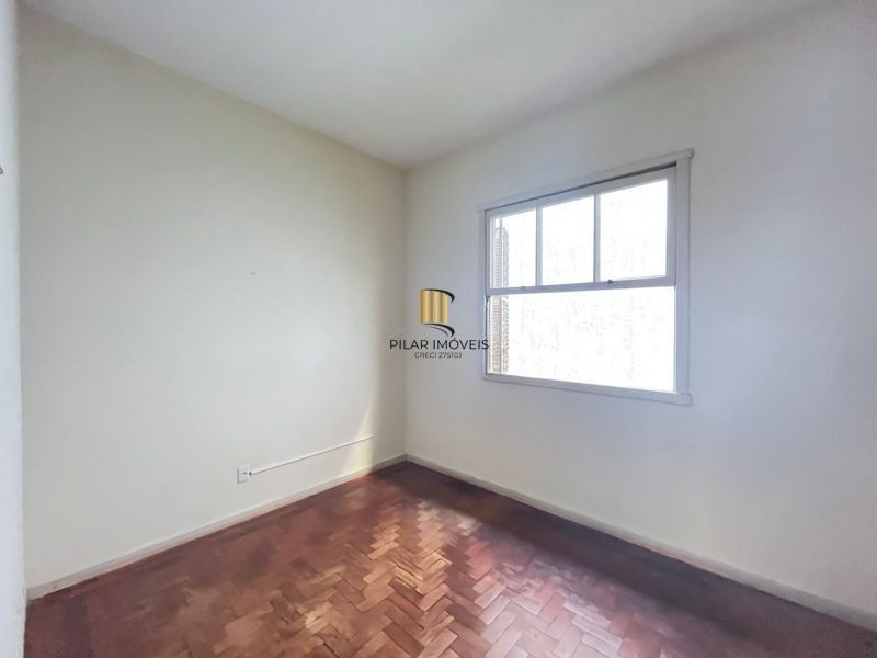 Casa 4 dormitórios no bairro Rio Branco em Porto Alegre para Alugar