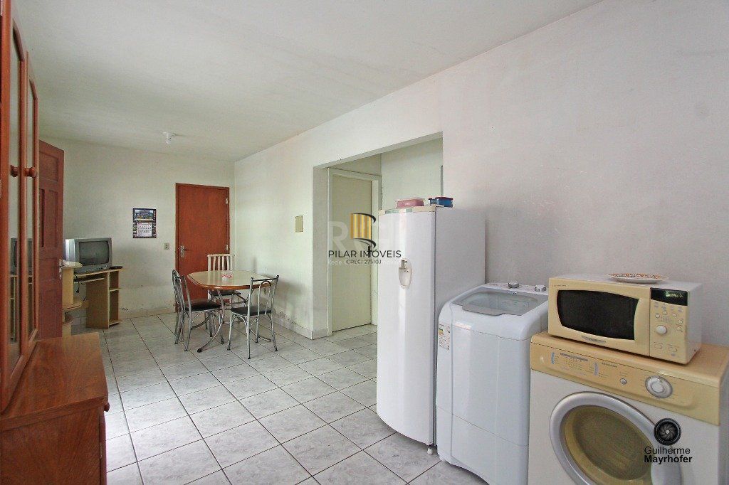 Casa para Venda - 400m², 5 dormitórios, sendo 1 suites, 3 vagas - Jardim Itu Sabará