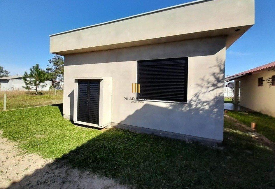 Casa 2 dormitórios no bairro Praia da Cal