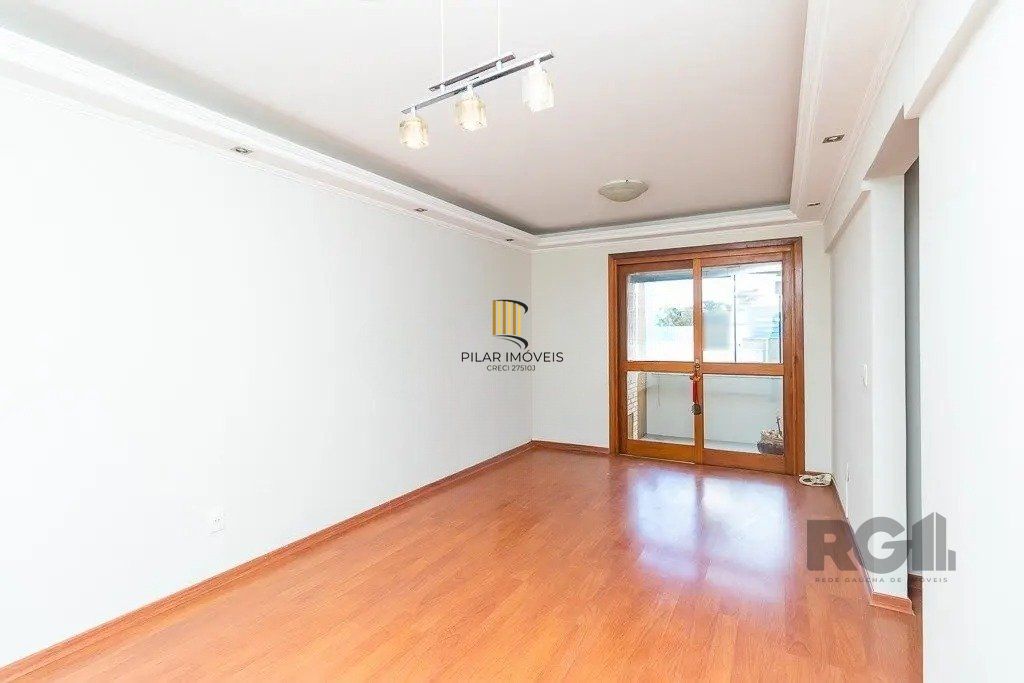 Apartamento de 2 dormitórios no bairro Bom Jesus