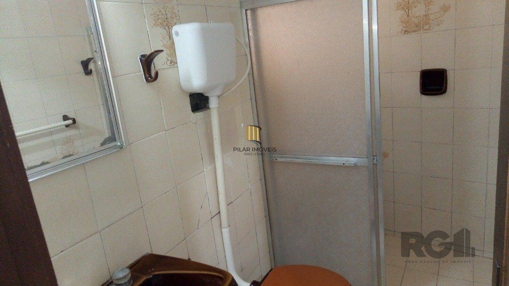 Casa com 3 quartos, 1 vaga e 110m² Travessa  Ouvidor - Santo Antônio, Porto Alegre