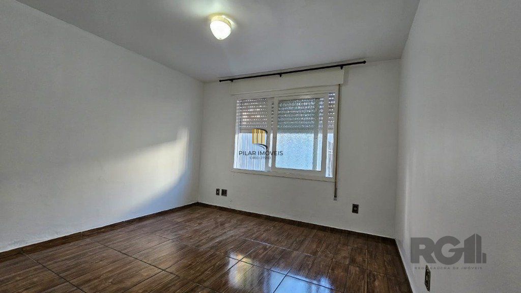 Apartamento 1 dormitório com ótima orientação solar no Bairro Nonoai.