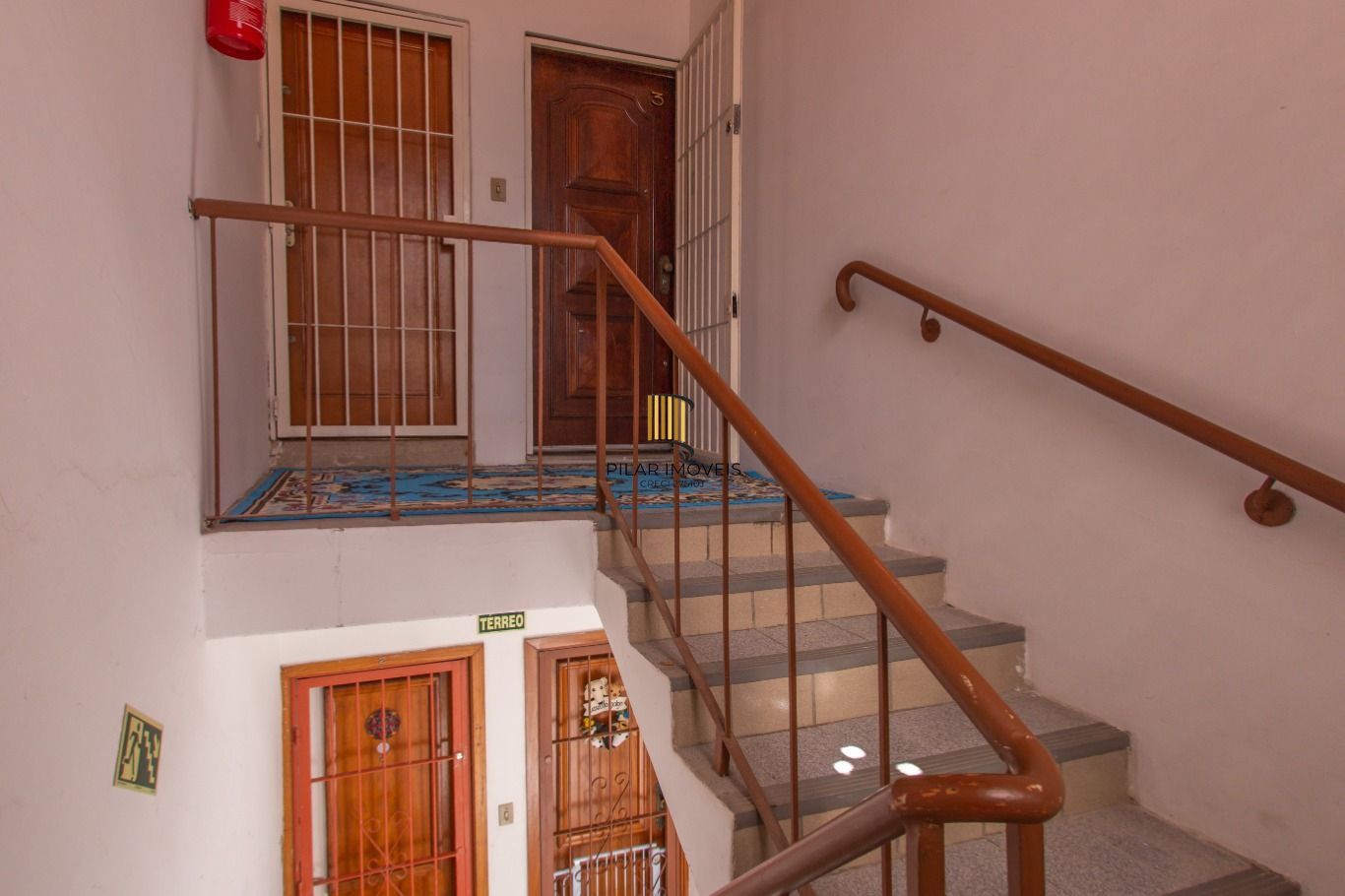 Apartamento à venda com 2 quartos 81 m²
