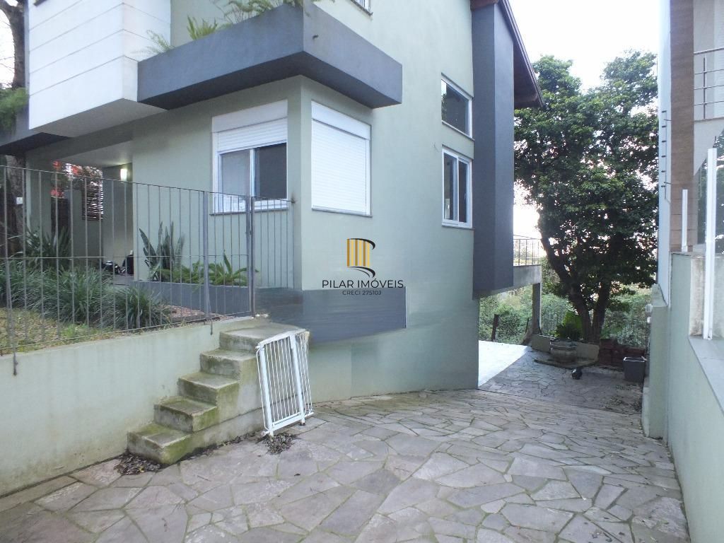 Casa 367m², 3 dormitórios, 4 vagas no bairro Ipanema
