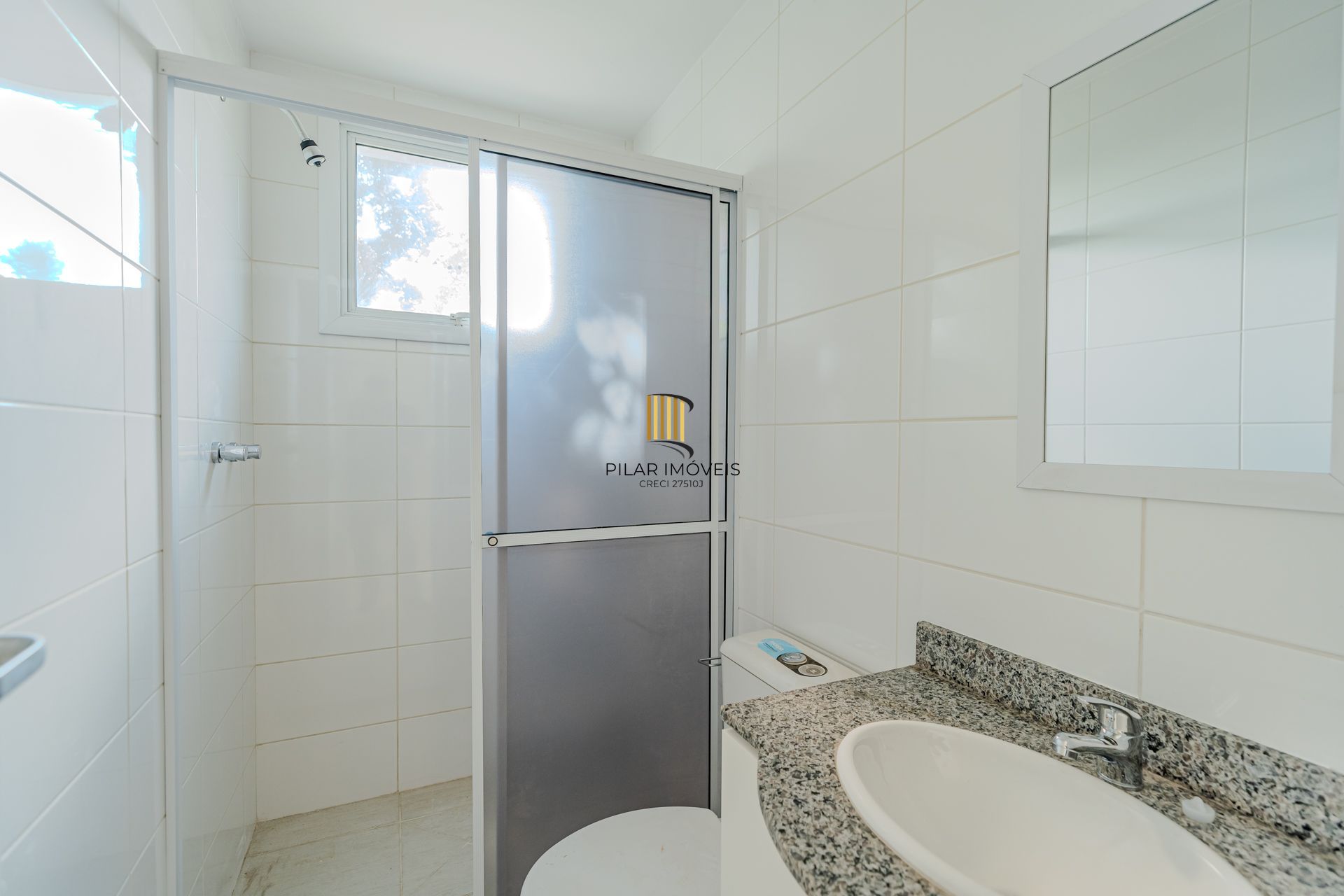 Apartamento para Venda - 59m², 2 dormitórios, sendo 1 suites, 2 vagas - Santa Tereza