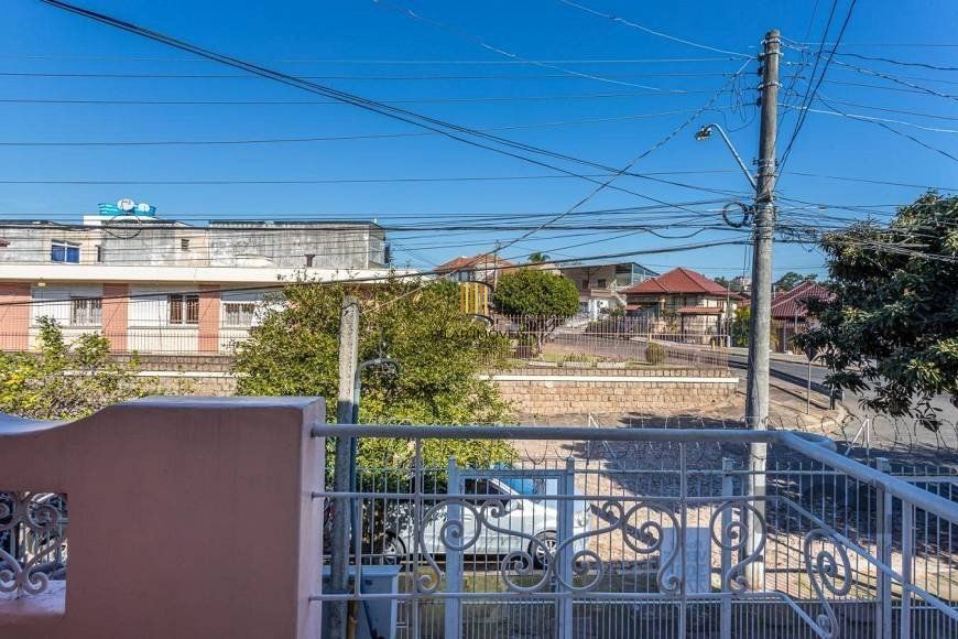 Casa 4 Dormitório(s) Bairro Medianeira