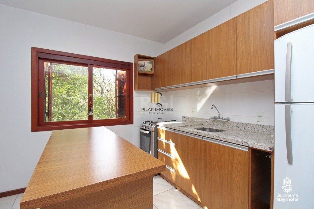Casa para Venda - 212m², 3 dormitórios, 2 vagas - Medianeira