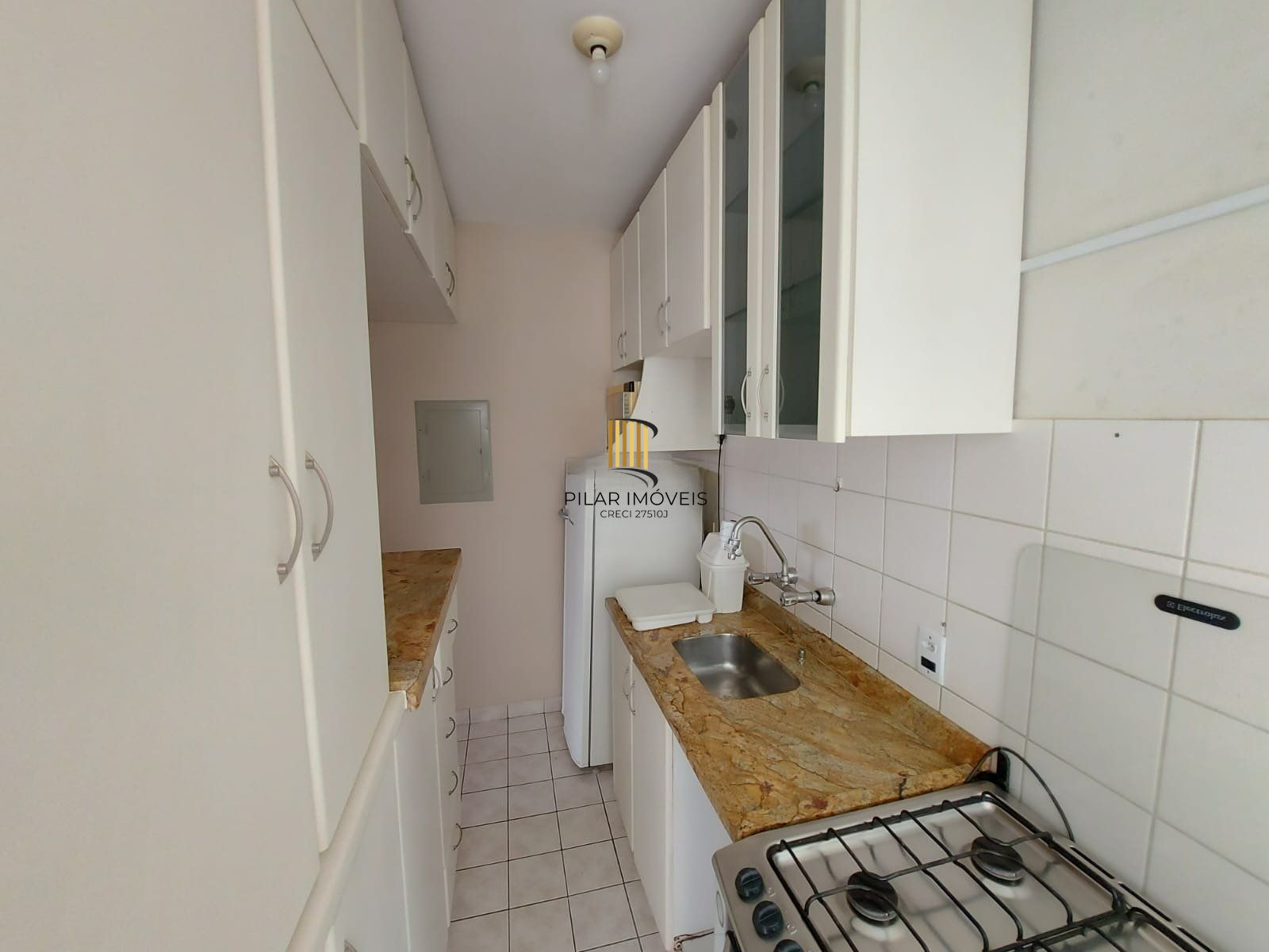 Apartamento de 3 dormitórios á venda no Bairro Jardim Do Salso, Porto Alegre