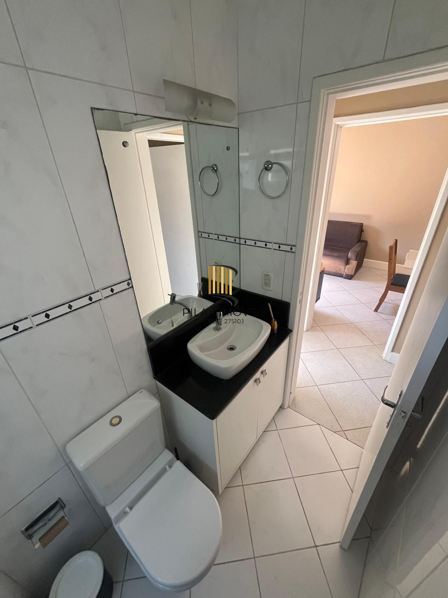 Apartamento 1 dormitório MOBILIADO, com 1 vaga coberta – Aceita compra assistida