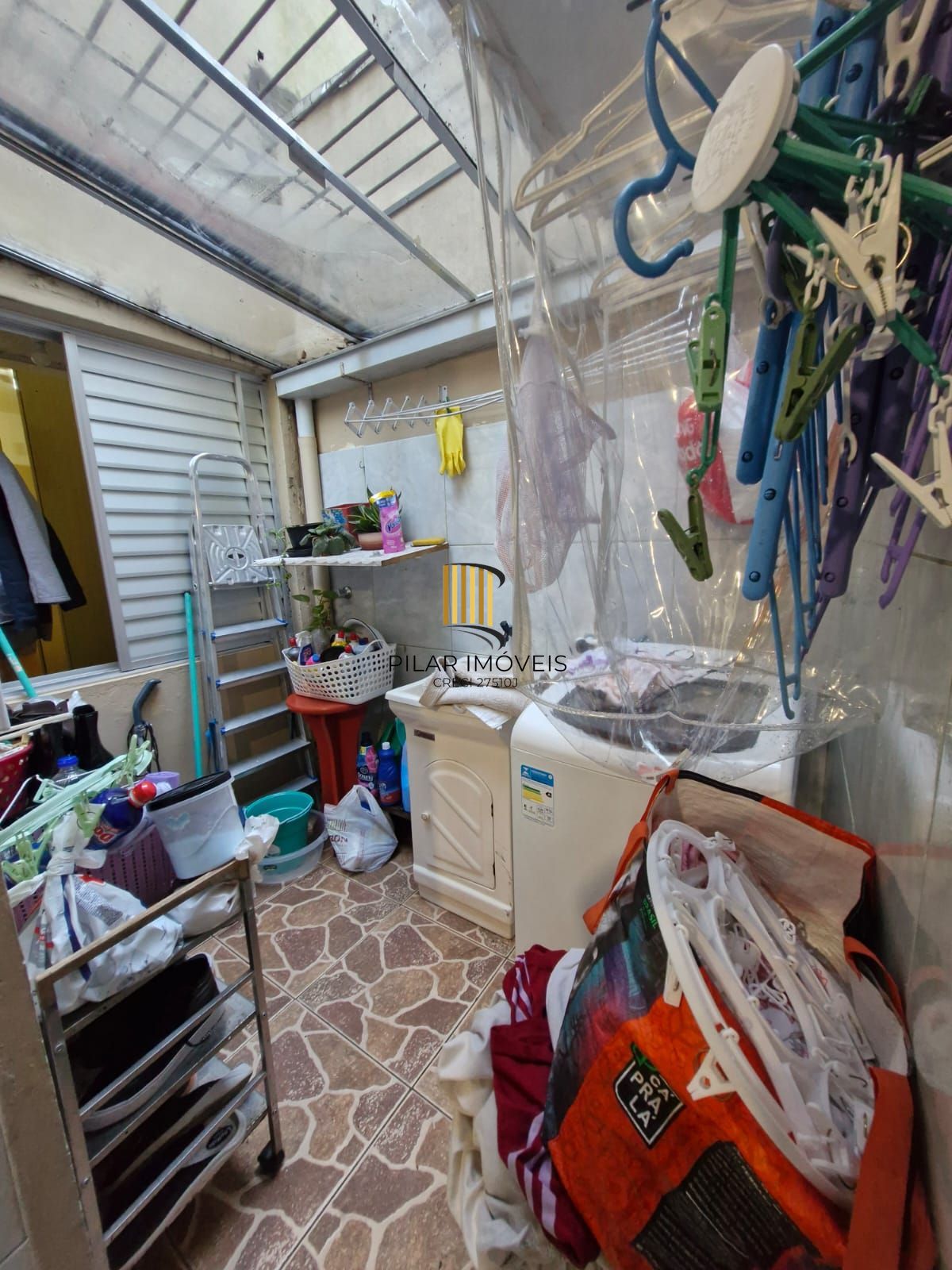 Apartamento Garden térreo, com 2 dormitórios, localizado no Bairro Teresópolis.