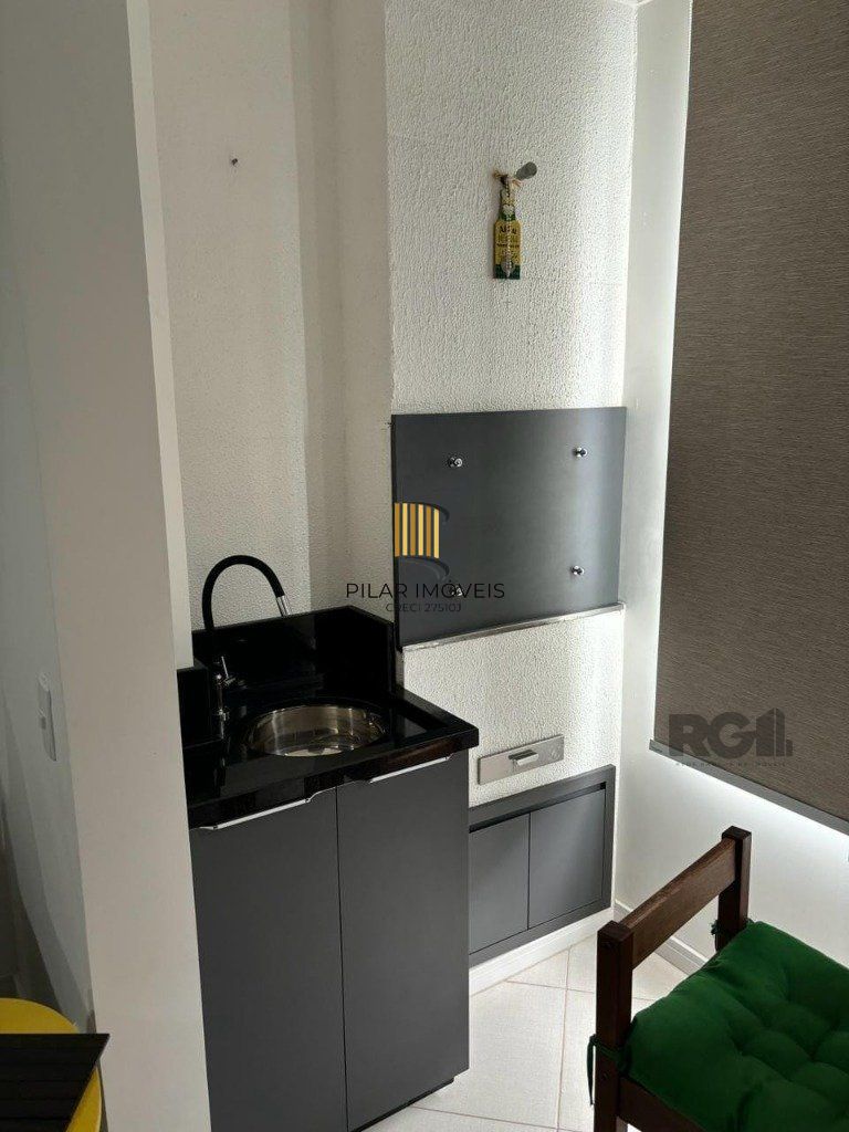 Apartamento 2 dormitórios no bairro Stan