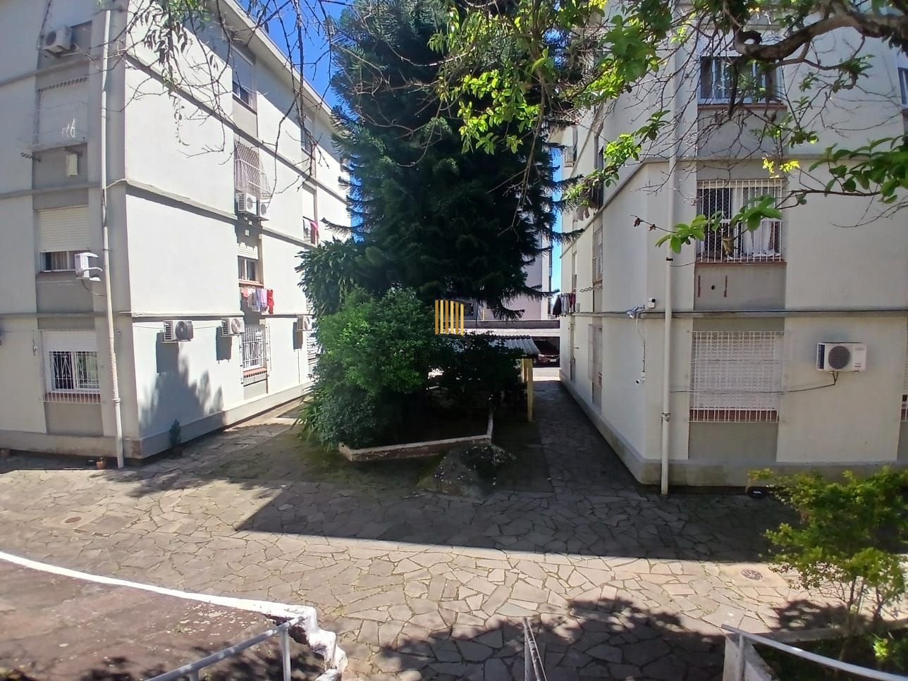 Apartamento de 02 dormitorios a venda na Av do Forte - Porto Alegre/RS