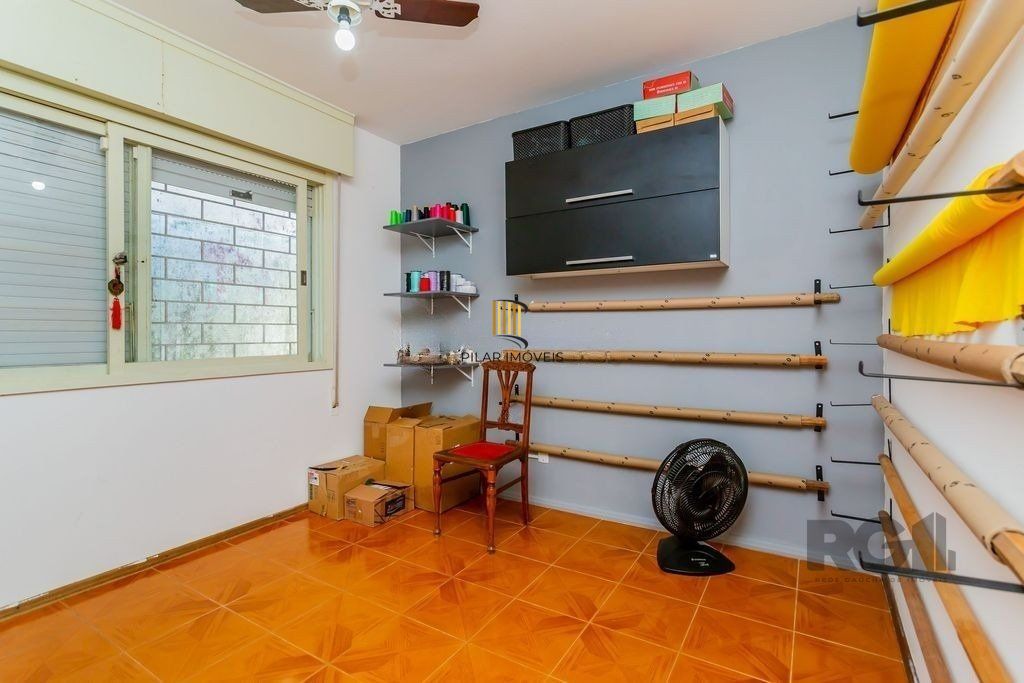 Casa 172m² - 3 dormitórios, 3 vagas no bairro Teresópolis