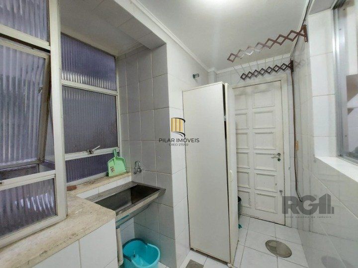 Apartamento com 2 quartos com suite e  1 vaga na Felix da Cunha em Porto Alegre